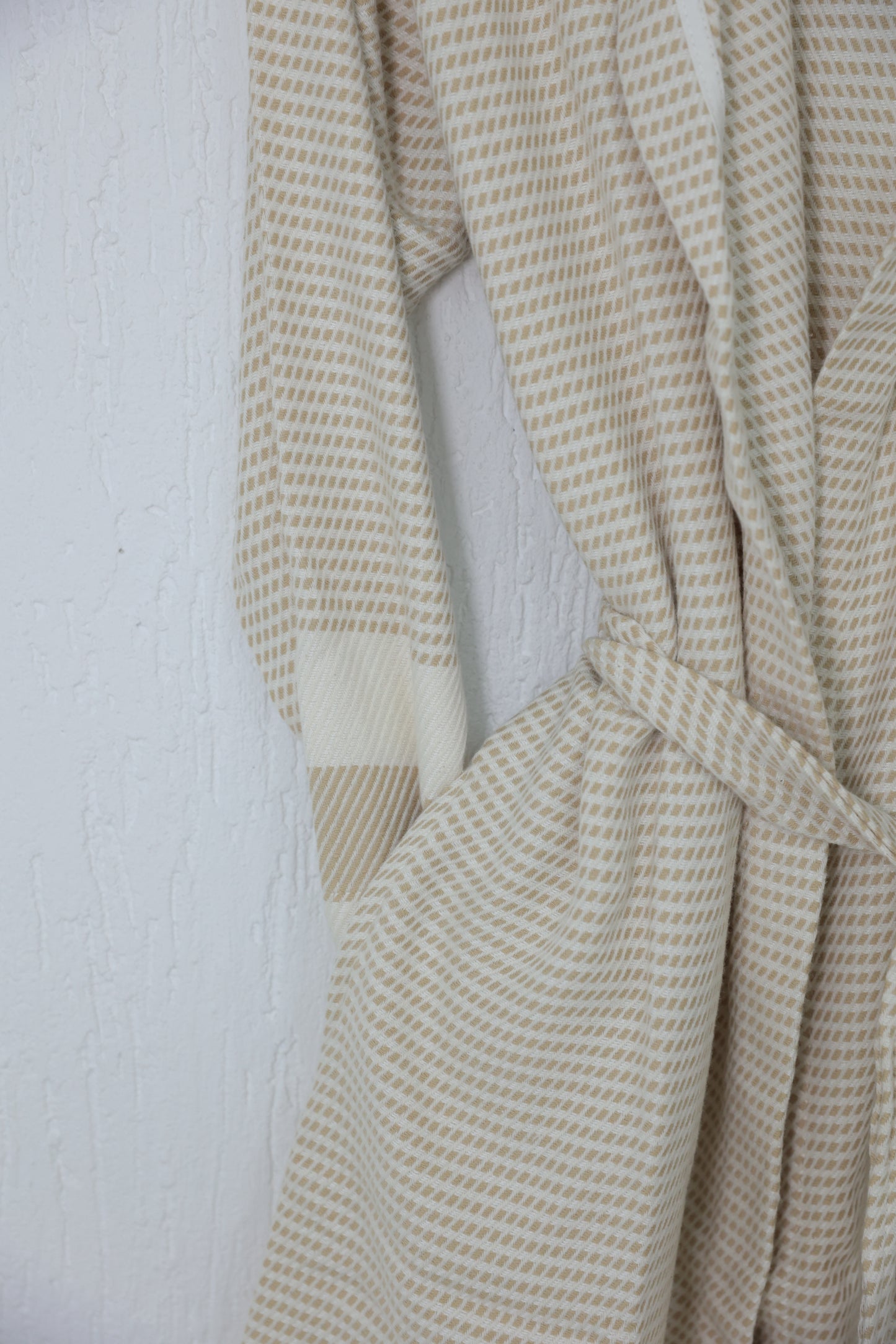 COTTON YELLOW&WHITE BATHROBE image 4