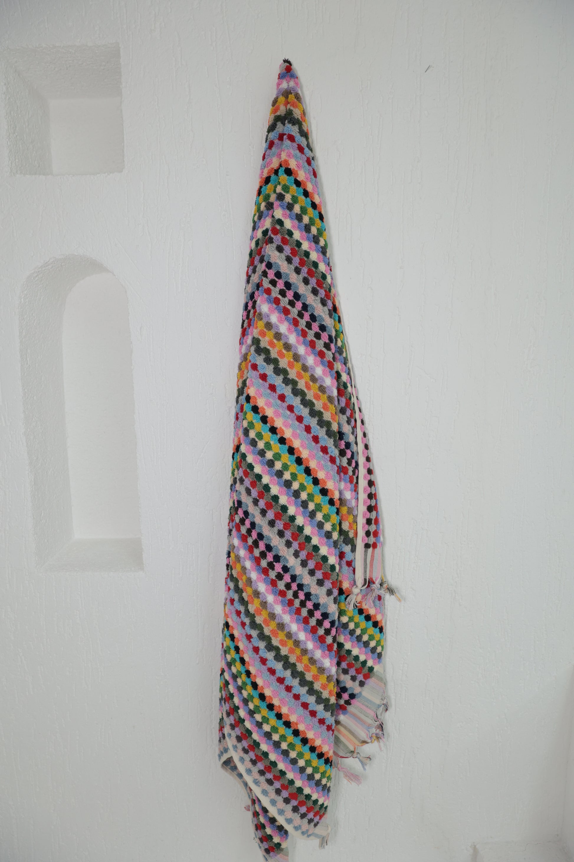 BATH TOWEL - COLORFUL DOTTED image 0