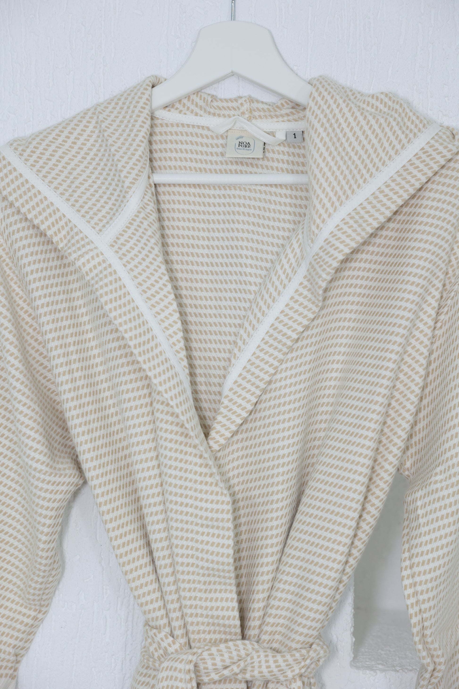 COTTON YELLOW&WHITE BATHROBE image 2