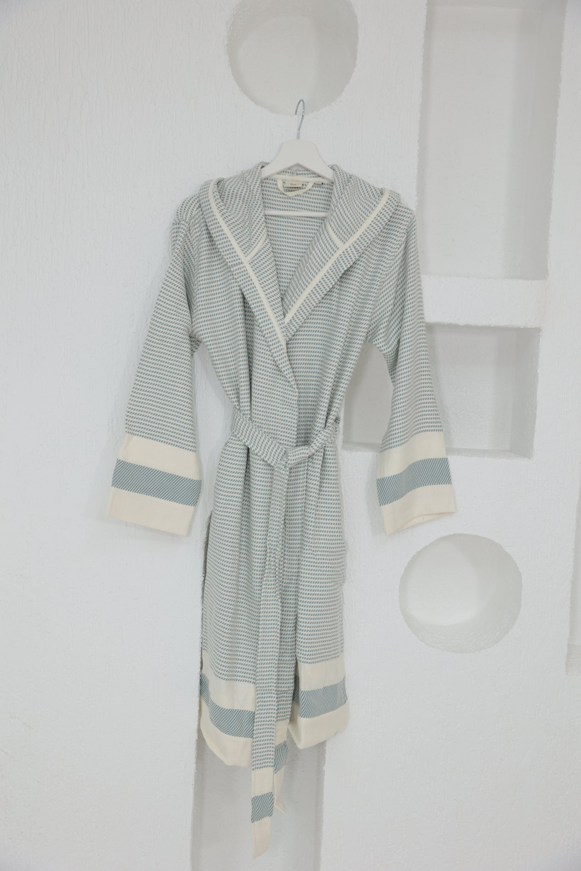 COTTON BLUE&WHITE BATHROBE image 0