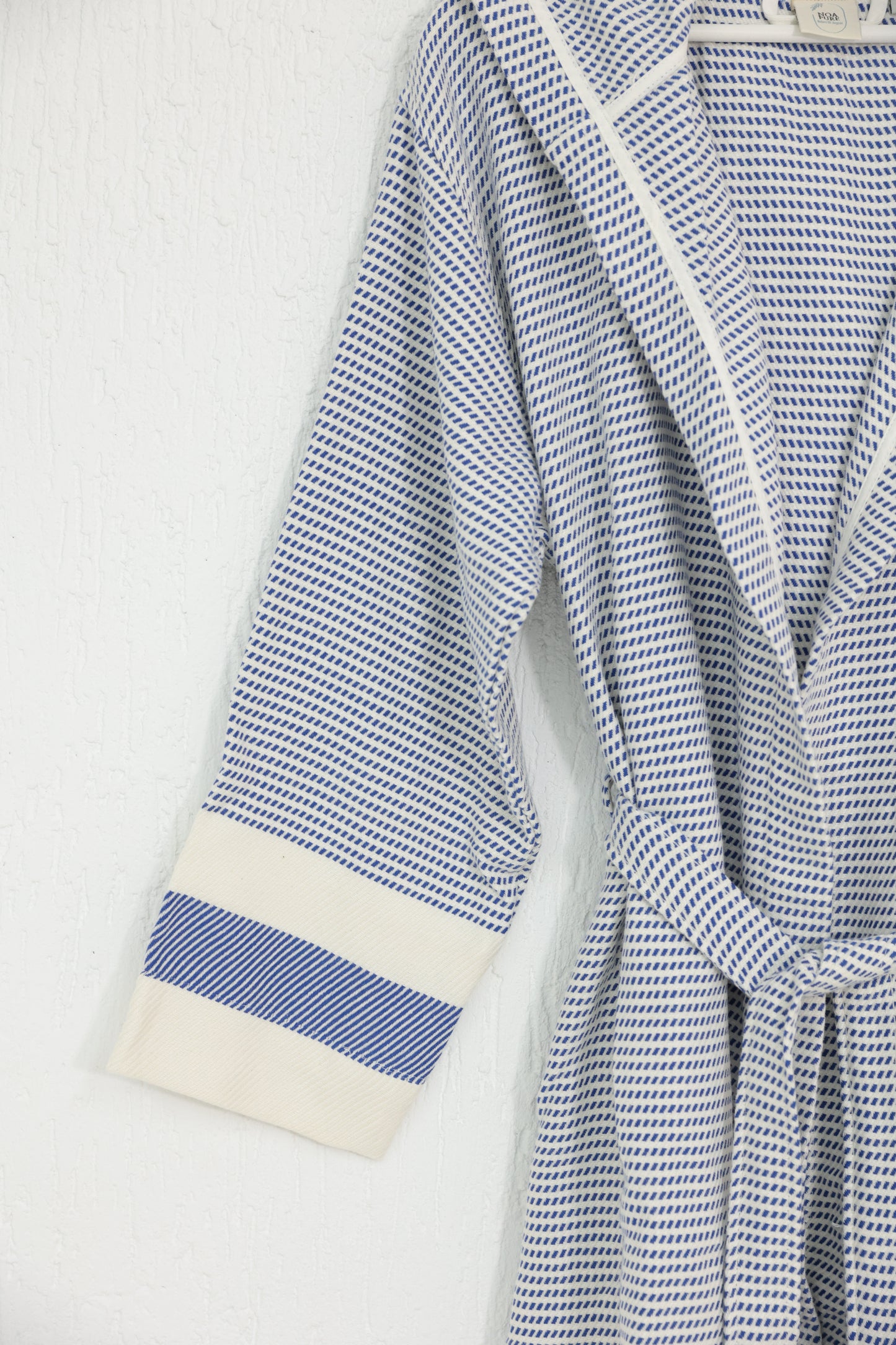 COTTON NAVY BLUE&WHITE BATHROBE image 1