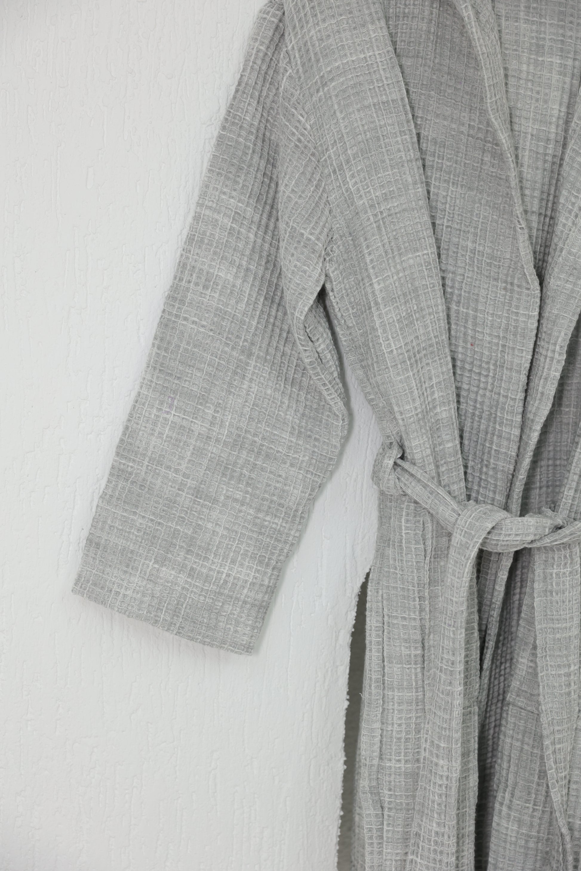 WAFFLE GRAY BATHROBE image 1