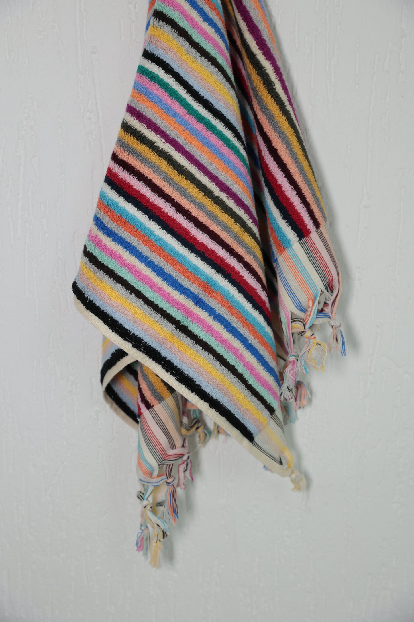 HAND TOWEL - COLORFUL STRIPED image 1