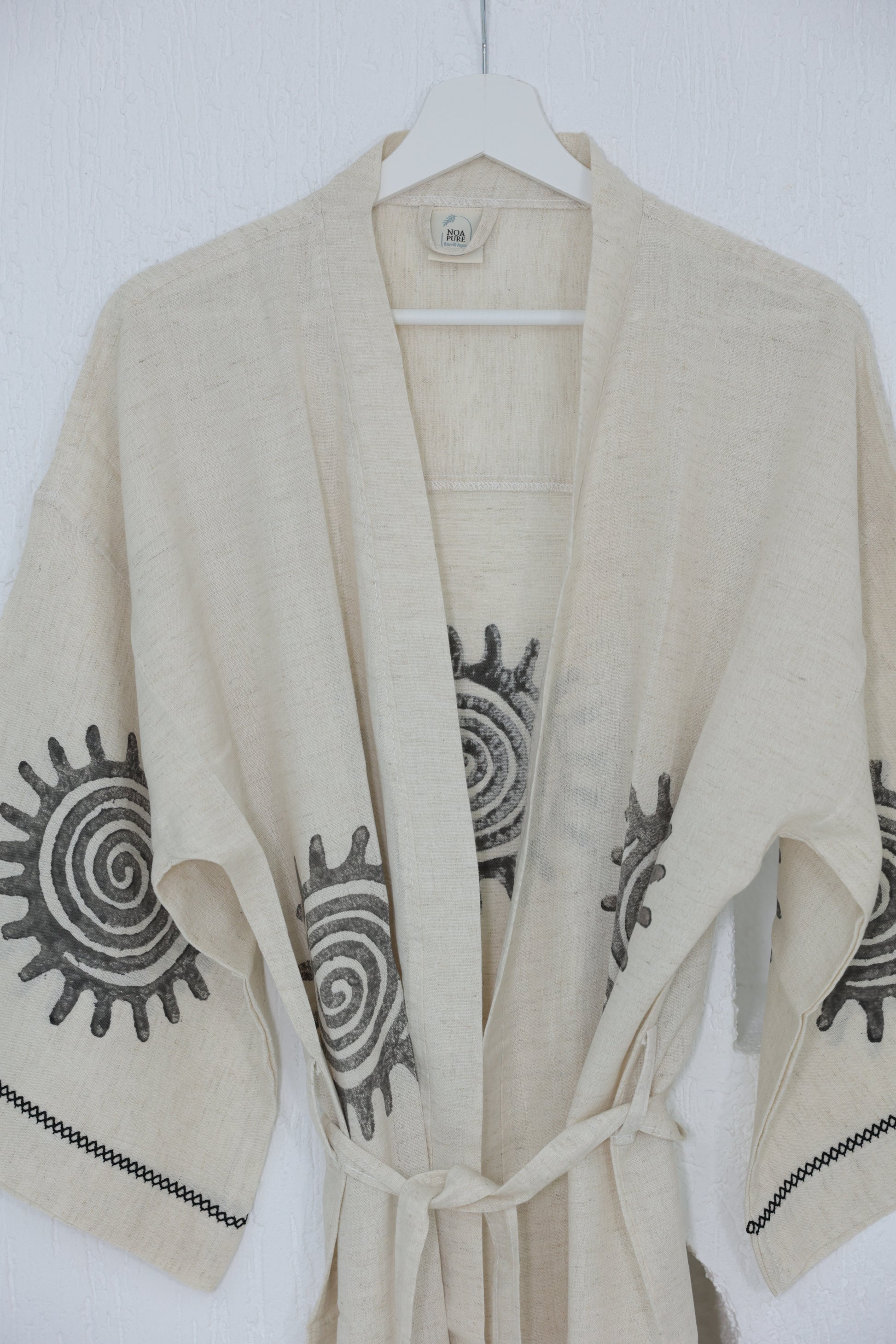 LINEN BATHROBE image 3