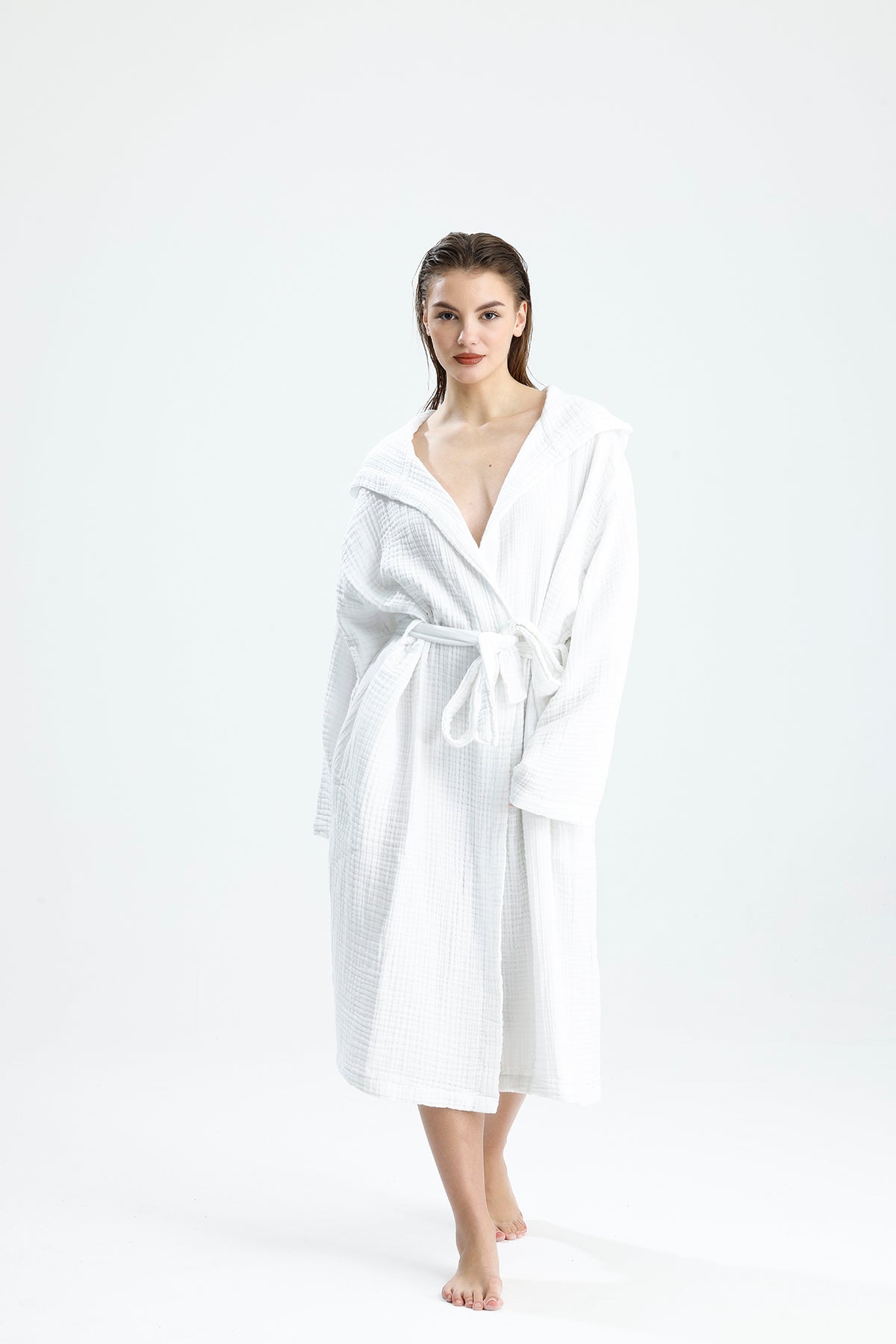 MUSLIN WHITE BATHROBE image 0