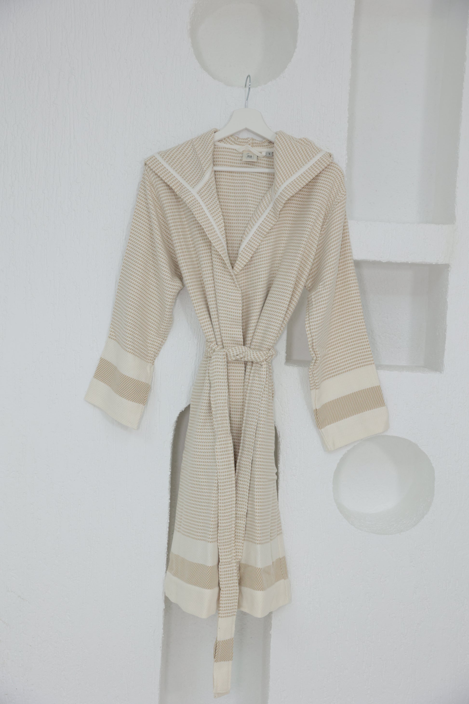 COTTON YELLOW&WHITE BATHROBE image 0