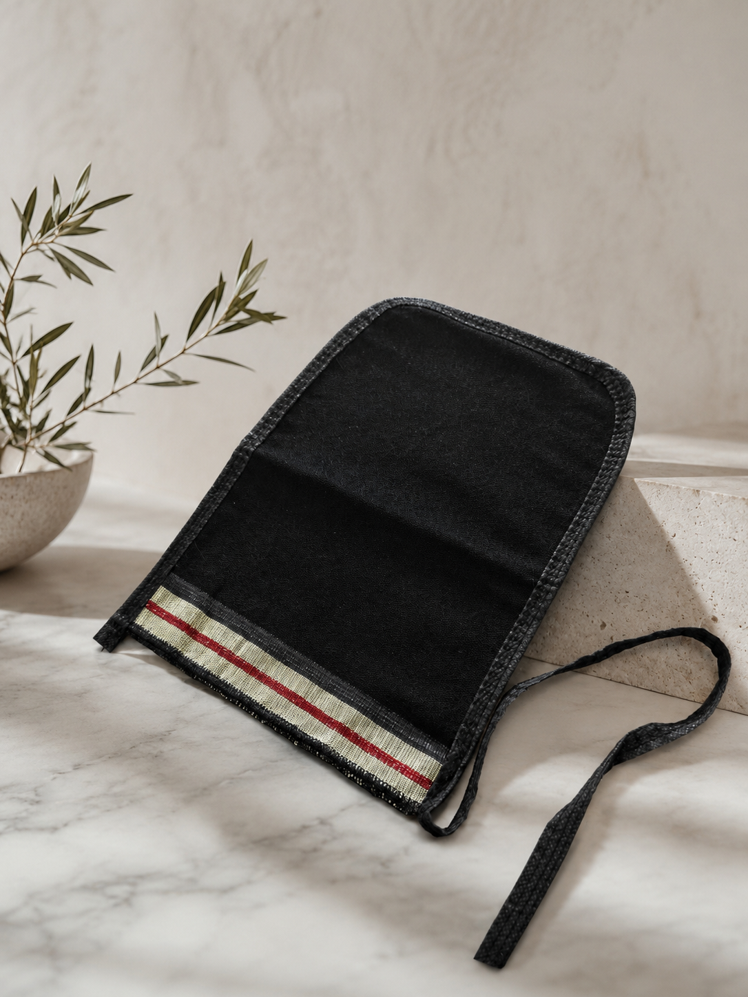 Traditional Kese Exfoliating Mitt