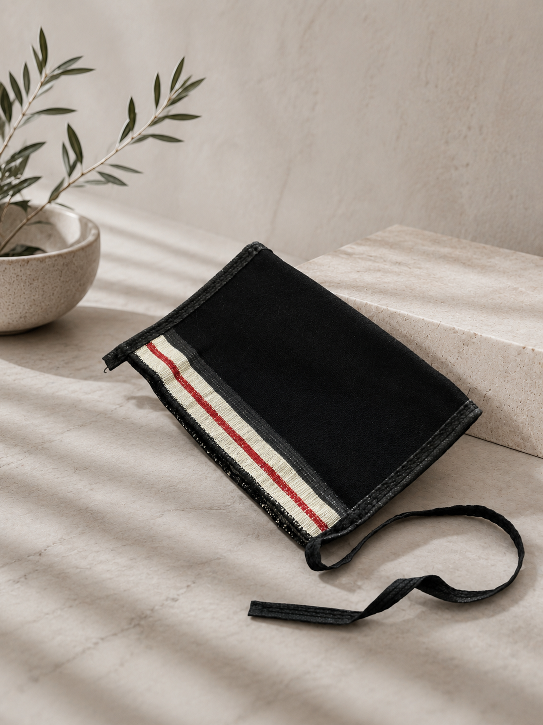 Traditional Kese Exfoliating Mitt