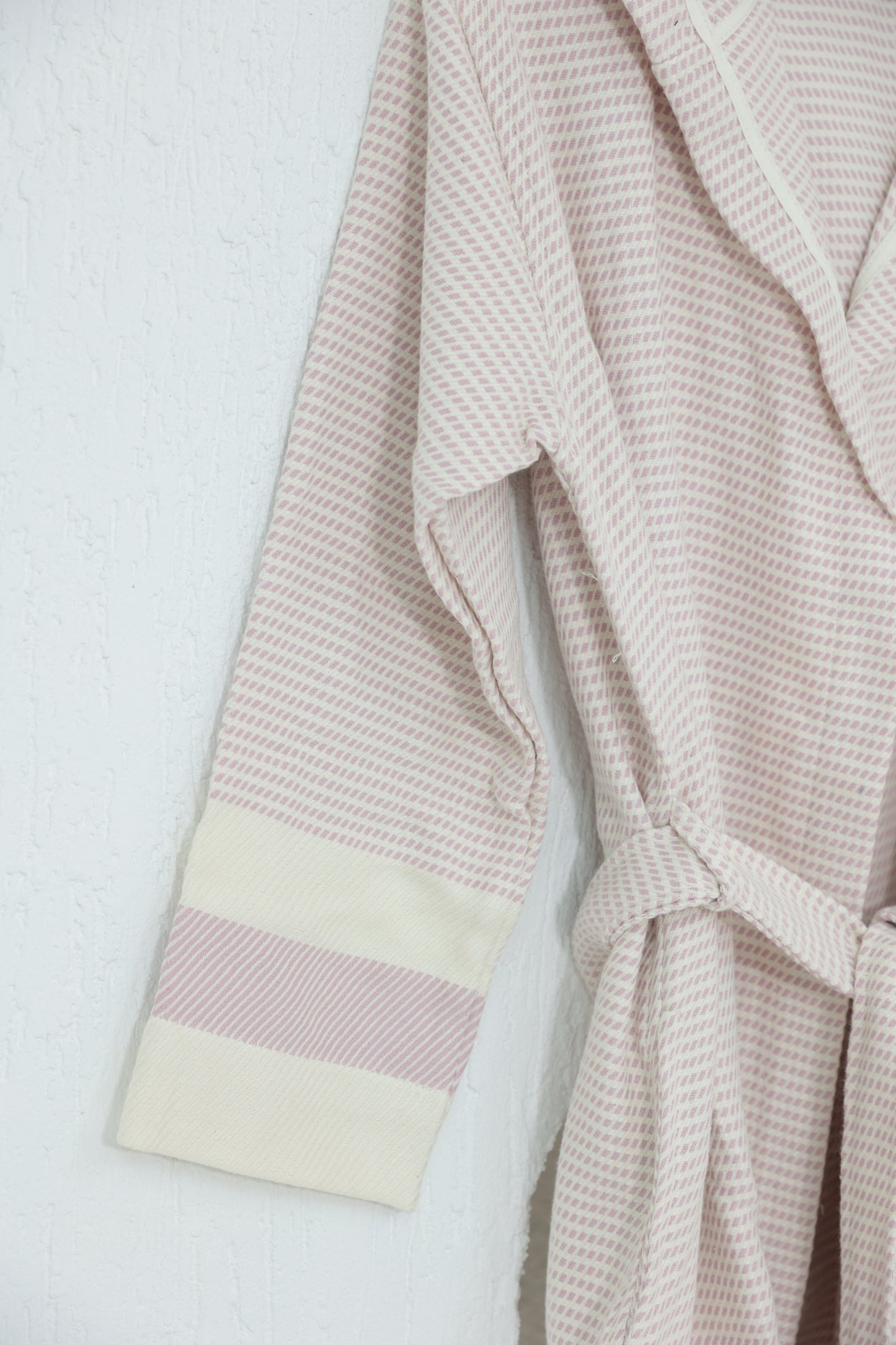 COTTON PINK&WHITE BATHROBE image 2