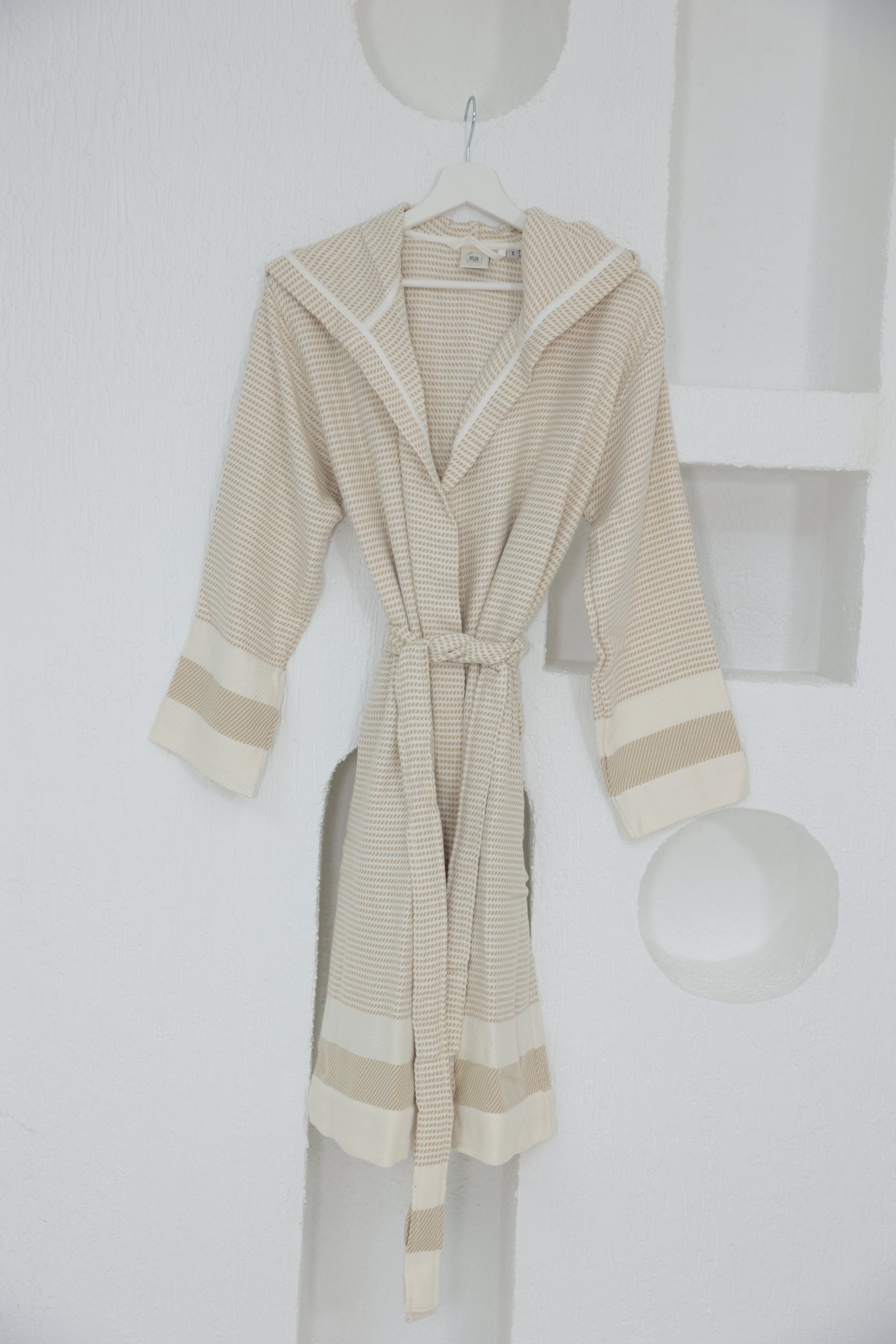 COTTON YELLOW&WHITE BATHROBE image 1