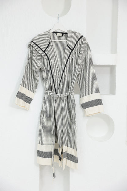 COTTON WHITE&BLACK BATHROBE image 4