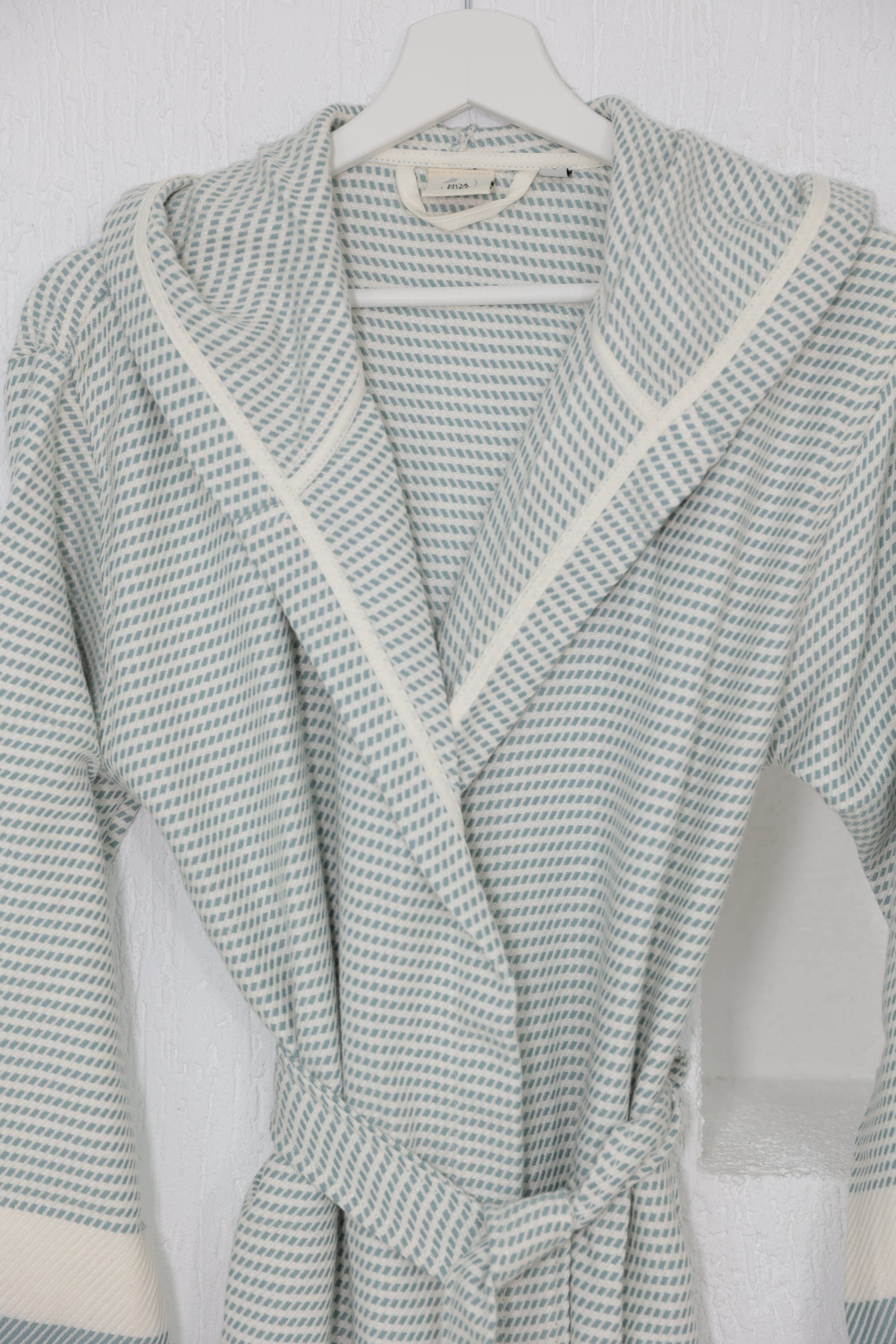 COTTON BLUE&WHITE BATHROBE image 3