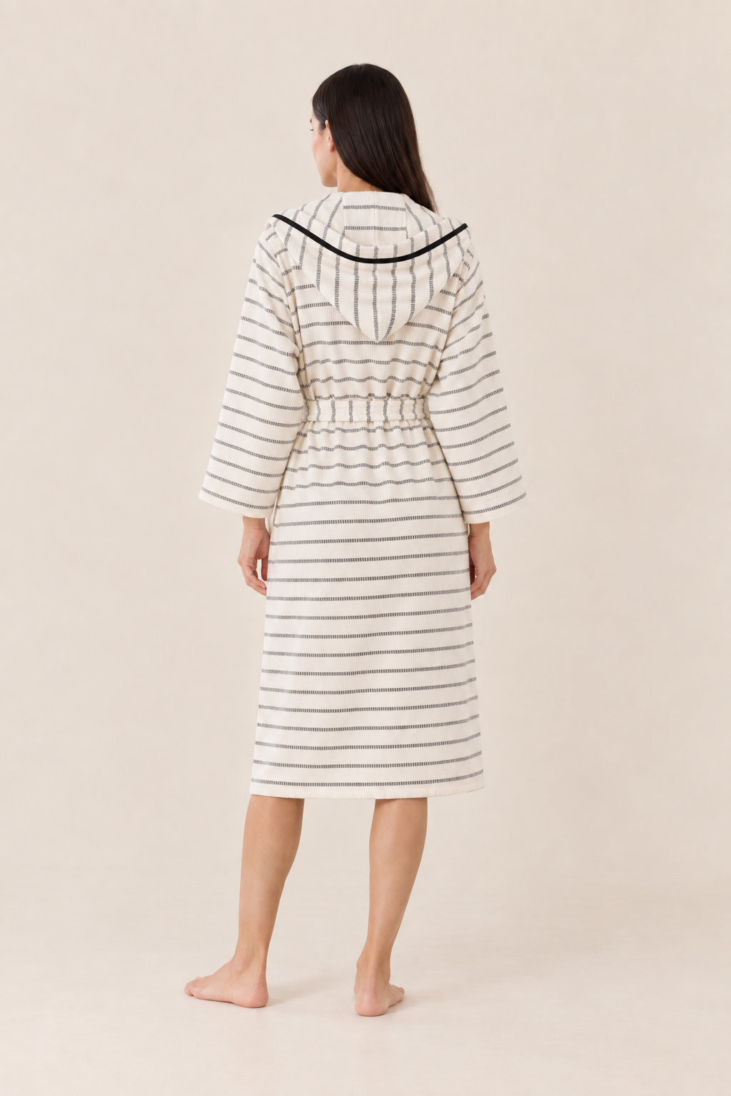 Cotton Black & White Bathrobe – bathrobe handmade from 100% Turkish cotton with natural dyes, view 2