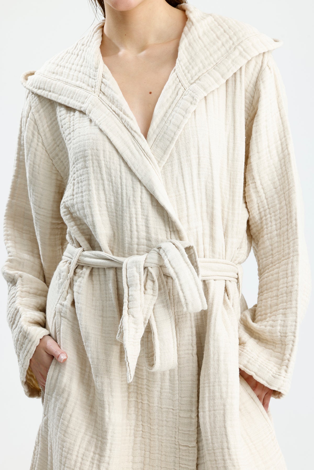 MUSLIN BEIGE BATHROBE image 1