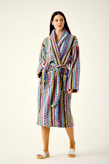 Multicolor Mosaic Bathrobe in 100% Turkish cotton, product detail photograph, view 3