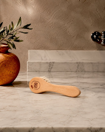 The Hamam Ritual – four-piece Aegean hammam gift set with Turkish towel, Hamam Bar, horsehair brush and kolonya, view 5